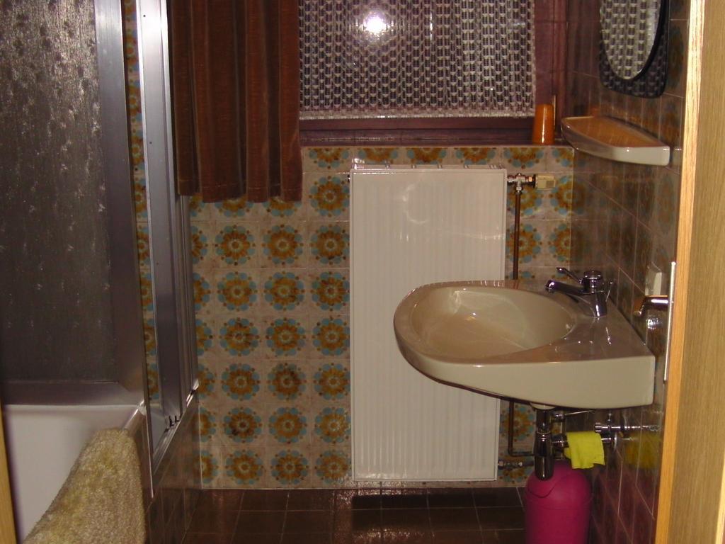 Appartement Ria Bad Kleinkirchheim Bilik gambar